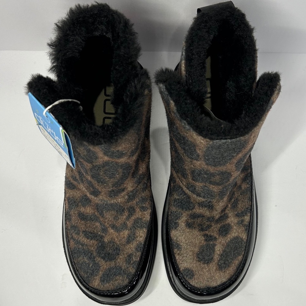 Hey Dude Youth Leopard Black Faux Fur Boots Kids Size 4 Brand New With Tags - Picture 3 of 15
